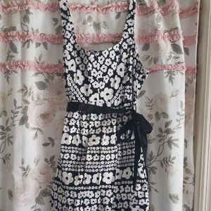 Motherhood Maternity Dress NWOT